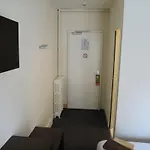 拉佩蒙帕纳斯酒店 酒店