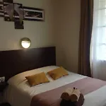 拉佩蒙帕纳斯酒店 酒店