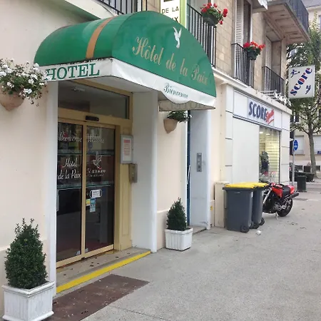 拉佩蒙帕纳斯酒店 酒店
