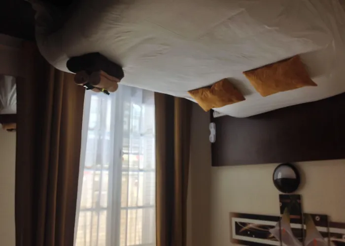 Hotel De La Paix Caen